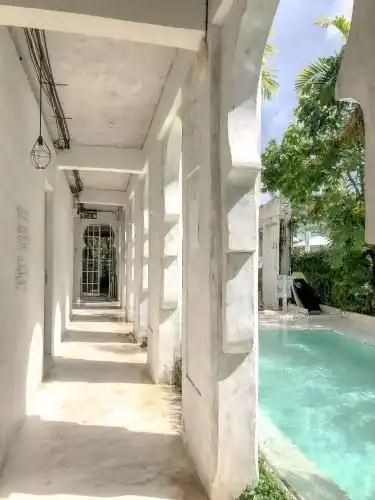 โรงแรม เดอ ลีท โรงแรม เดอ ลีท