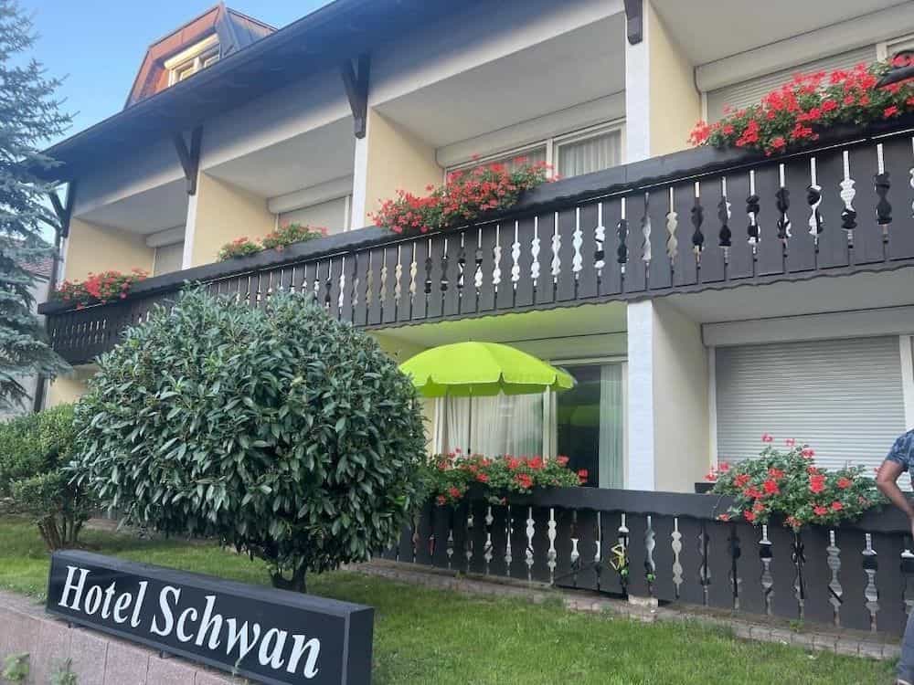 TOP CountryLine Schwanenteich