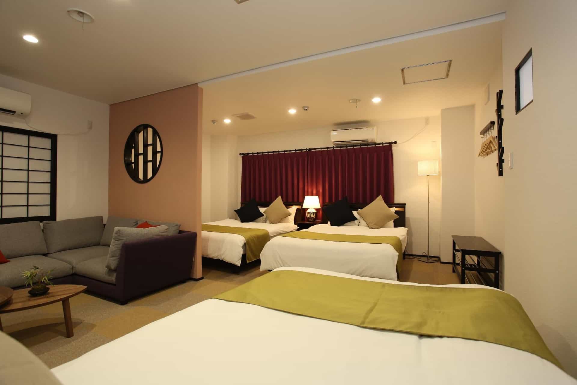โรงแรมโรซี นัมบะ โรงแรมโรซี นัมบะ