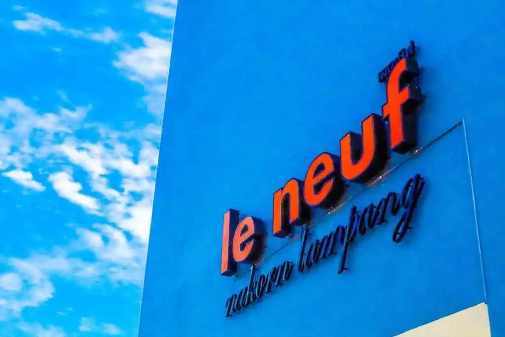 เลอเนิฟ เลิฟเน้อ นครลำปาง Le Neuf Nakorn Lampang เลอเนิฟ เลิฟเน้อ นครลำปาง Le Neuf Nakorn Lampang