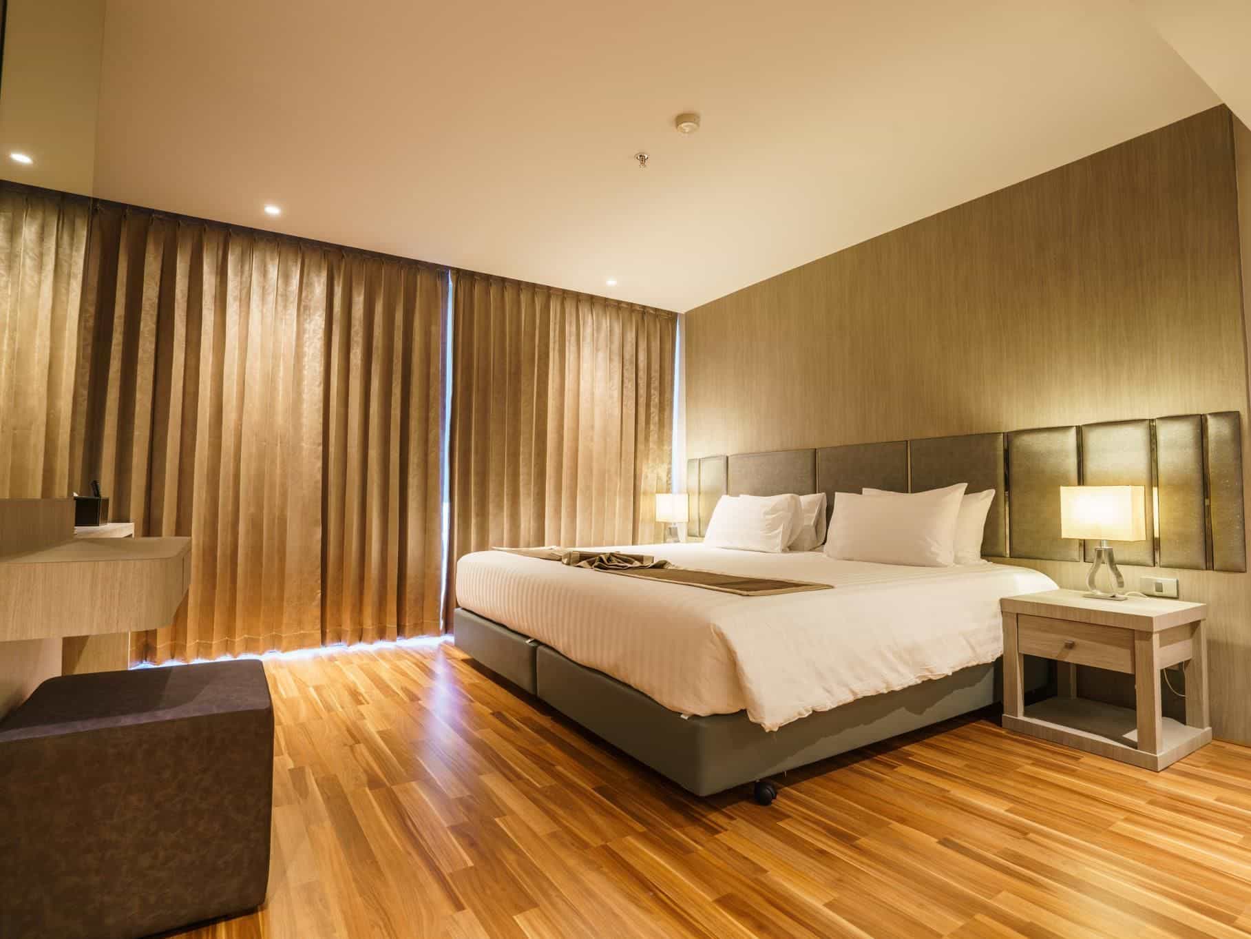 New Season Square Hotel New Season Square Hotel