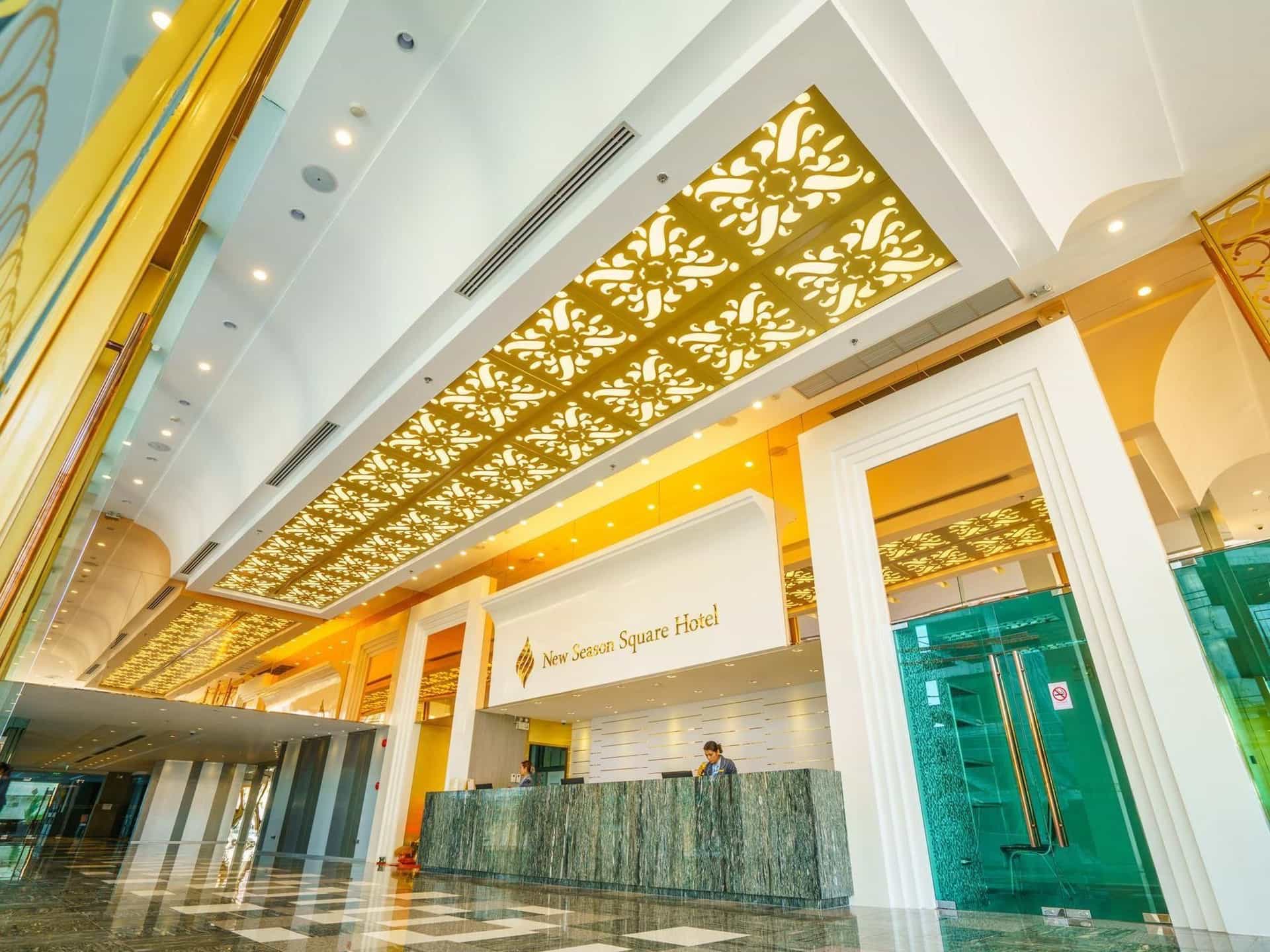 New Season Square Hotel New Season Square Hotel