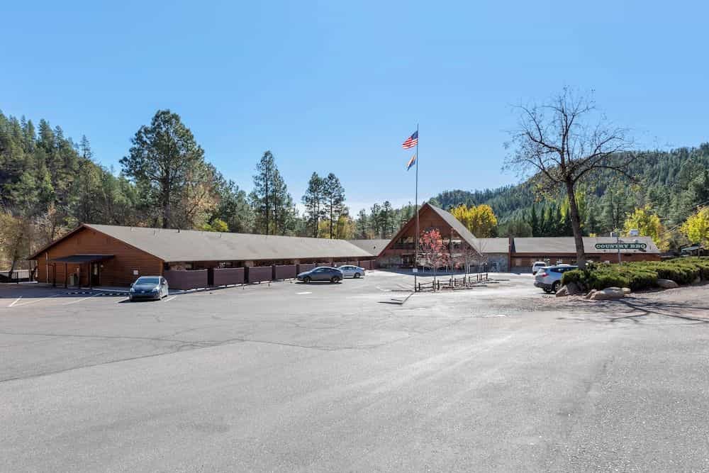 Kohl`s Ranch Lodge