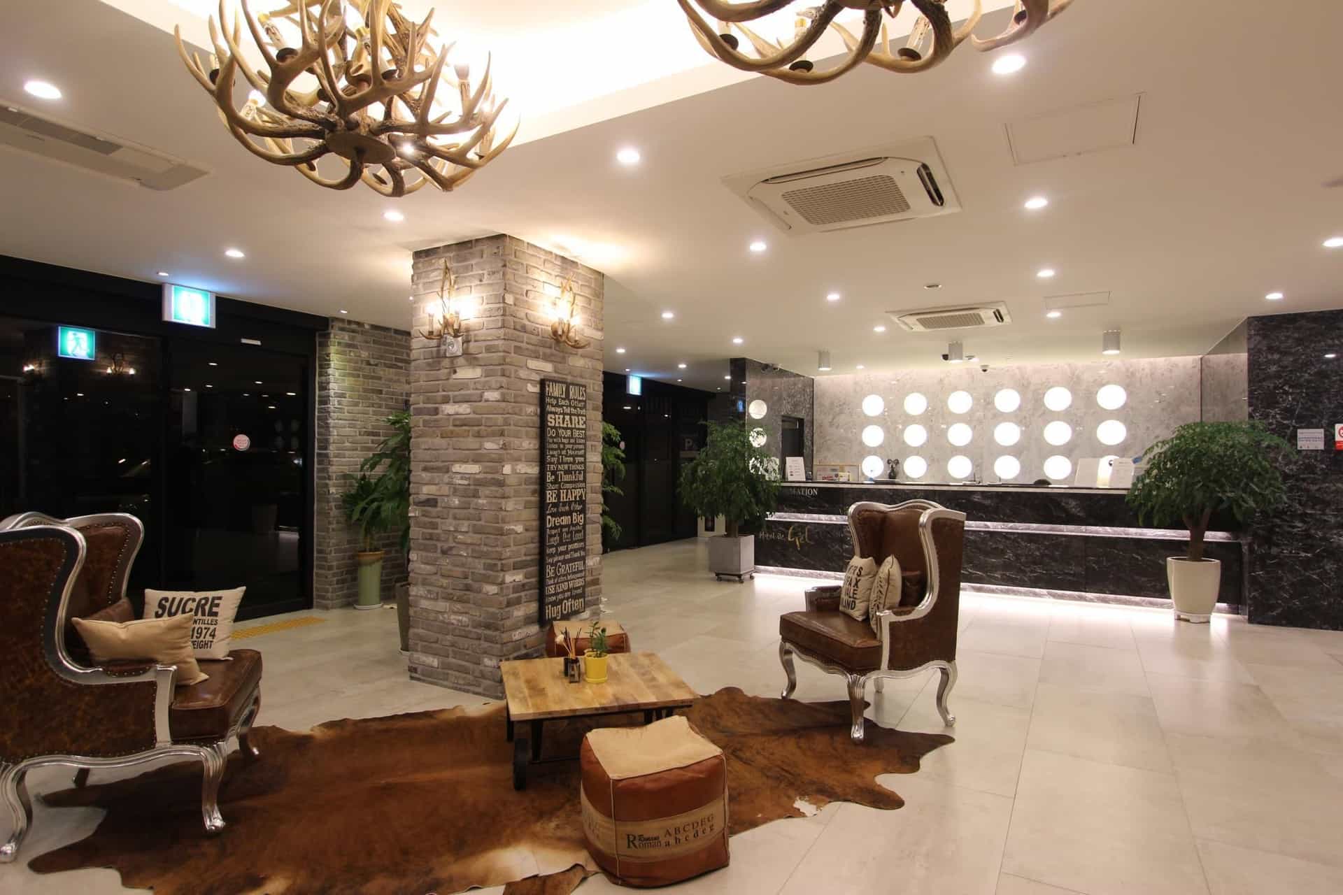 โรงแรมเดอ เซียล