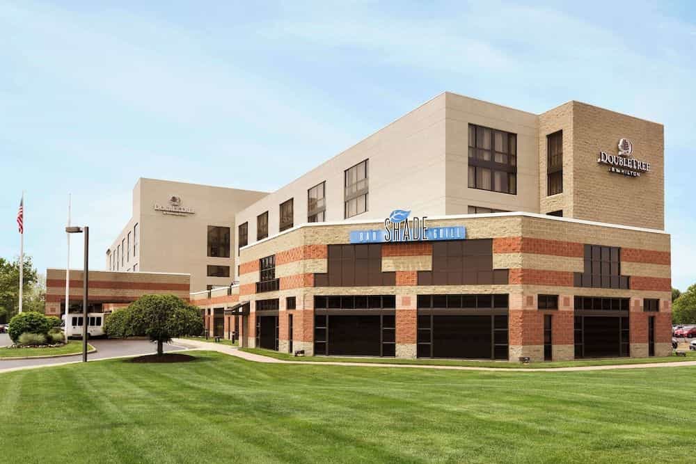 DoubleTree by Hilton Hartford Bradley Airport