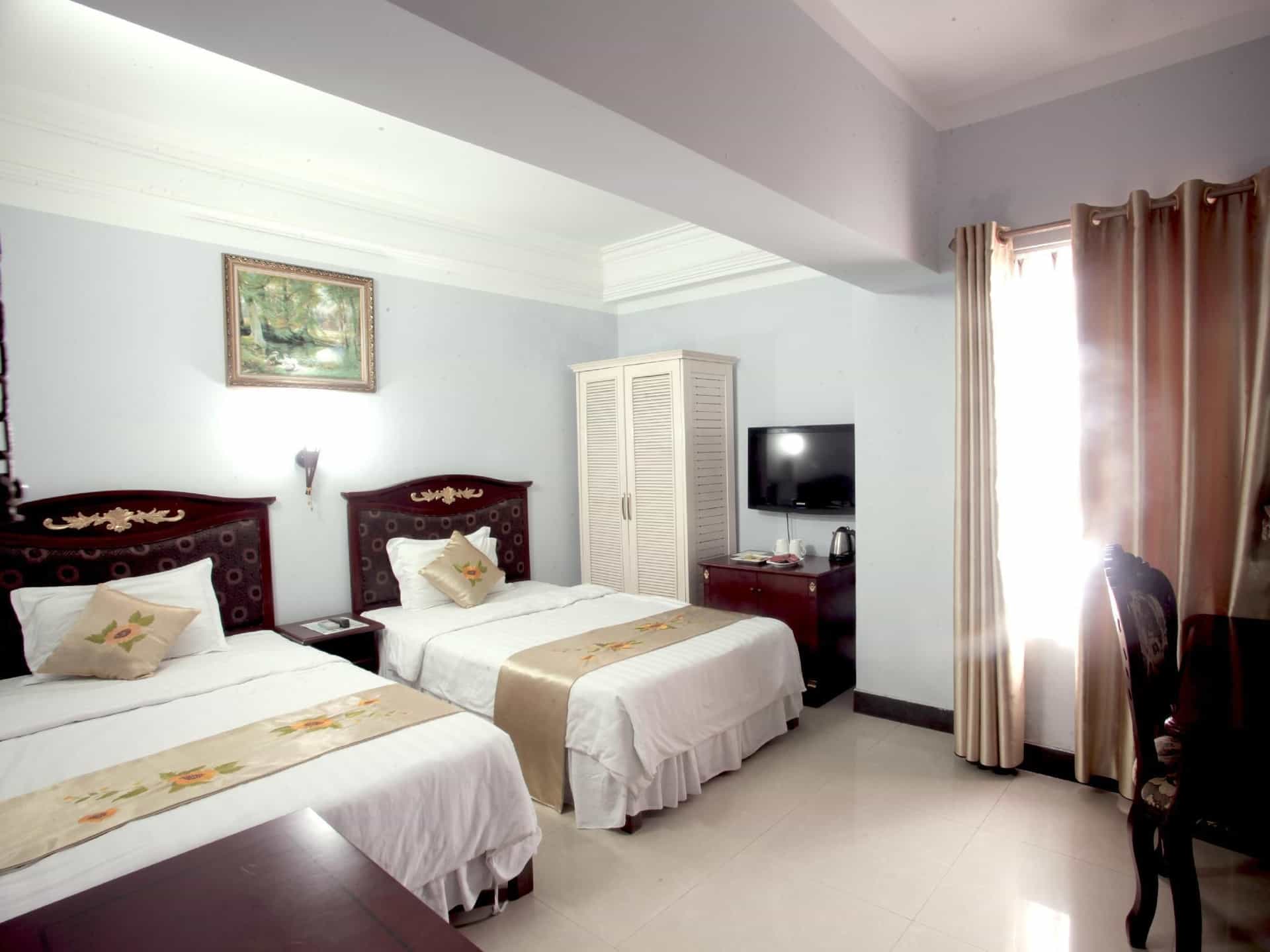 Classic Hoang Long Hotel Classic Hoang Long Hotel