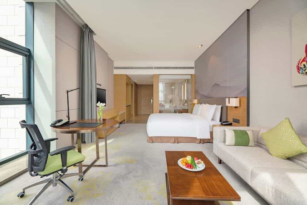 Holiday Inn Baoji Central