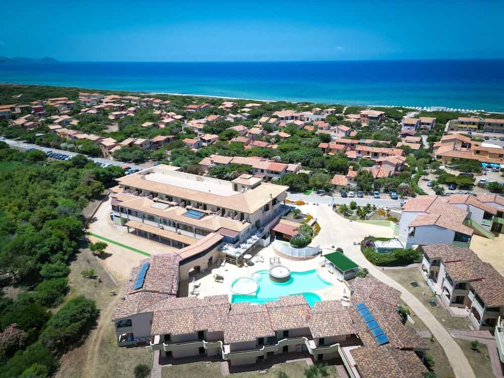 and Residence Baia Delle Mimose