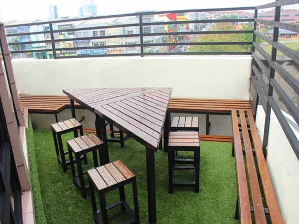 โรงแรมร็อค แอนด์ โรลล์