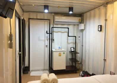 Boxotel Resort