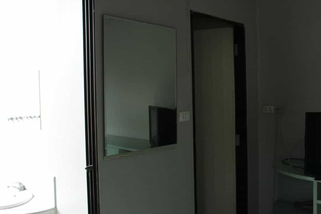 Saeng Chan Apartment