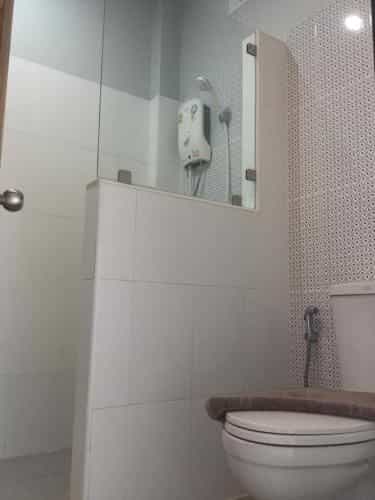 โรงแรมชาญเพลส