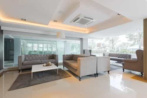 โรงแรมท็อป วิว