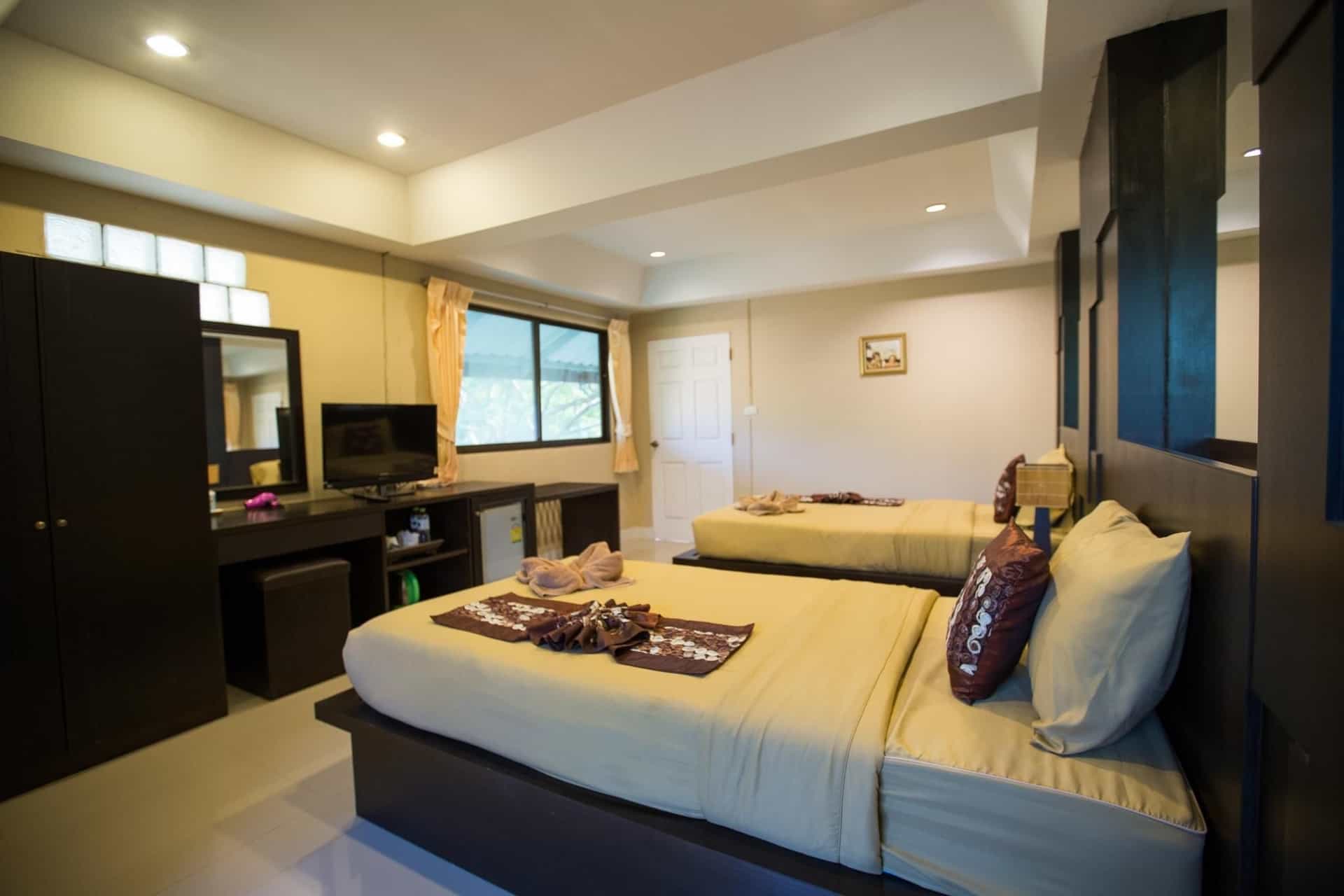 ภูเพชร รีสอร์ท