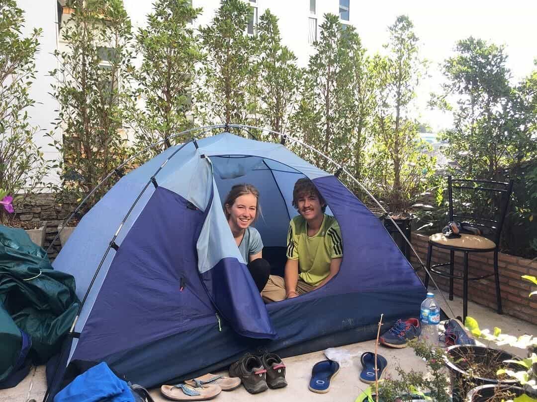 UdonBackpackers Beds and cafe