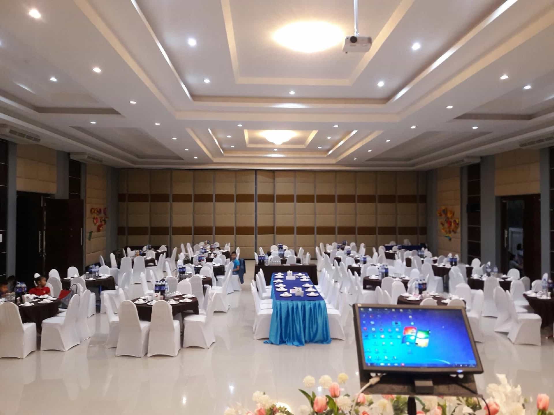 S-Tawan Hotel & Convention