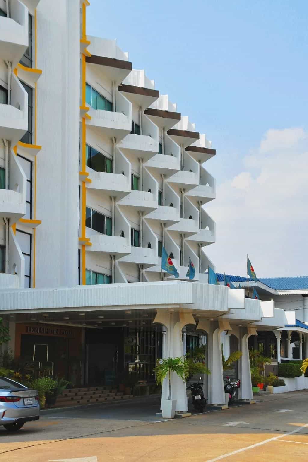 โรงแรมเลิศนิมิตร ชัยภูมิ โรงแรมเลิศนิมิตร ชัยภูมิ