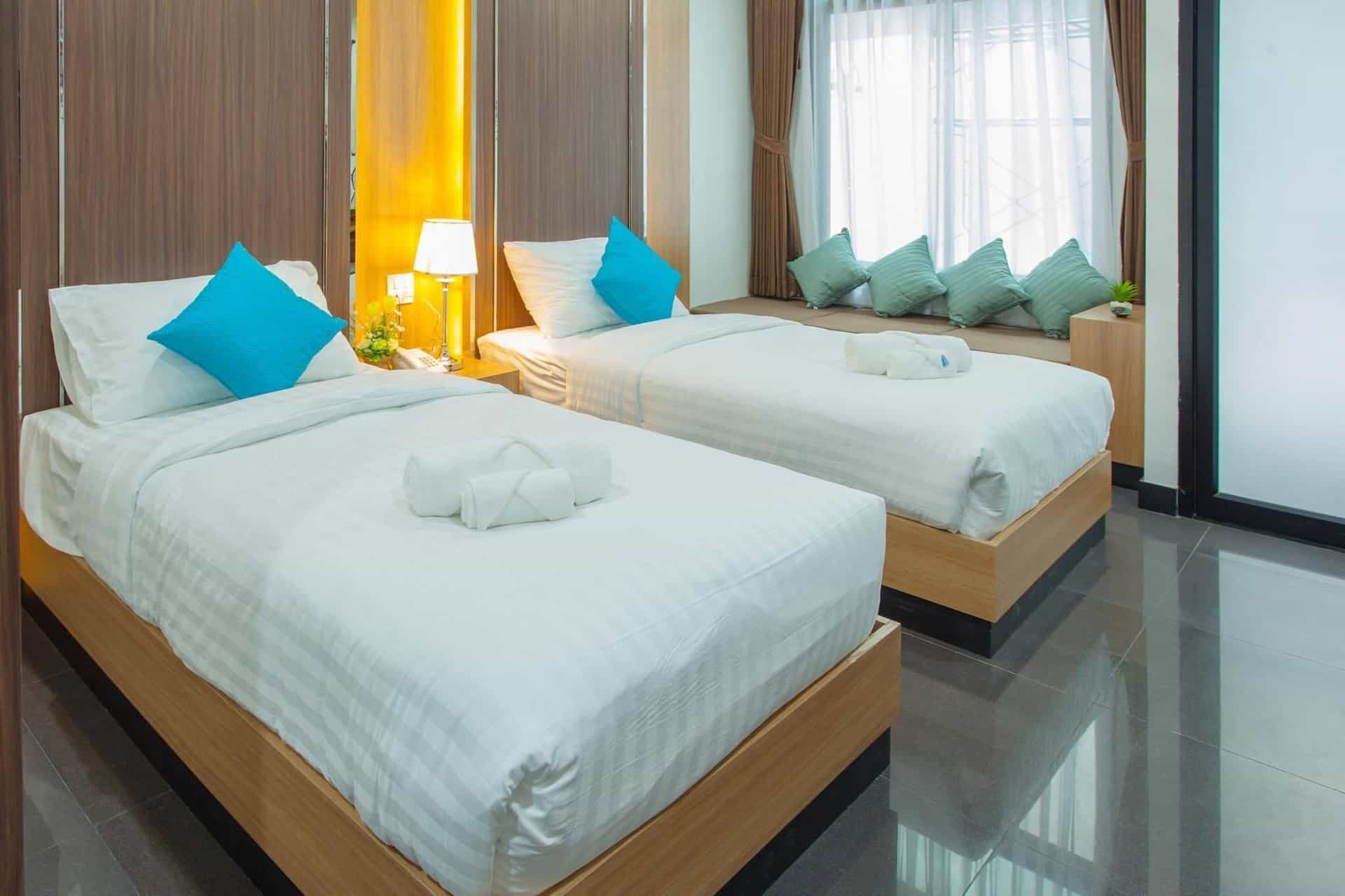 Thanburi Hotel