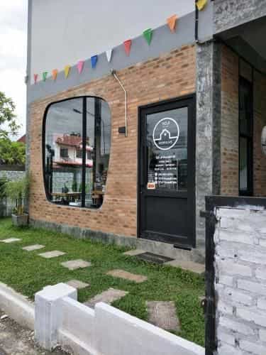 YOJI House and Cafe YOJI House and Cafe