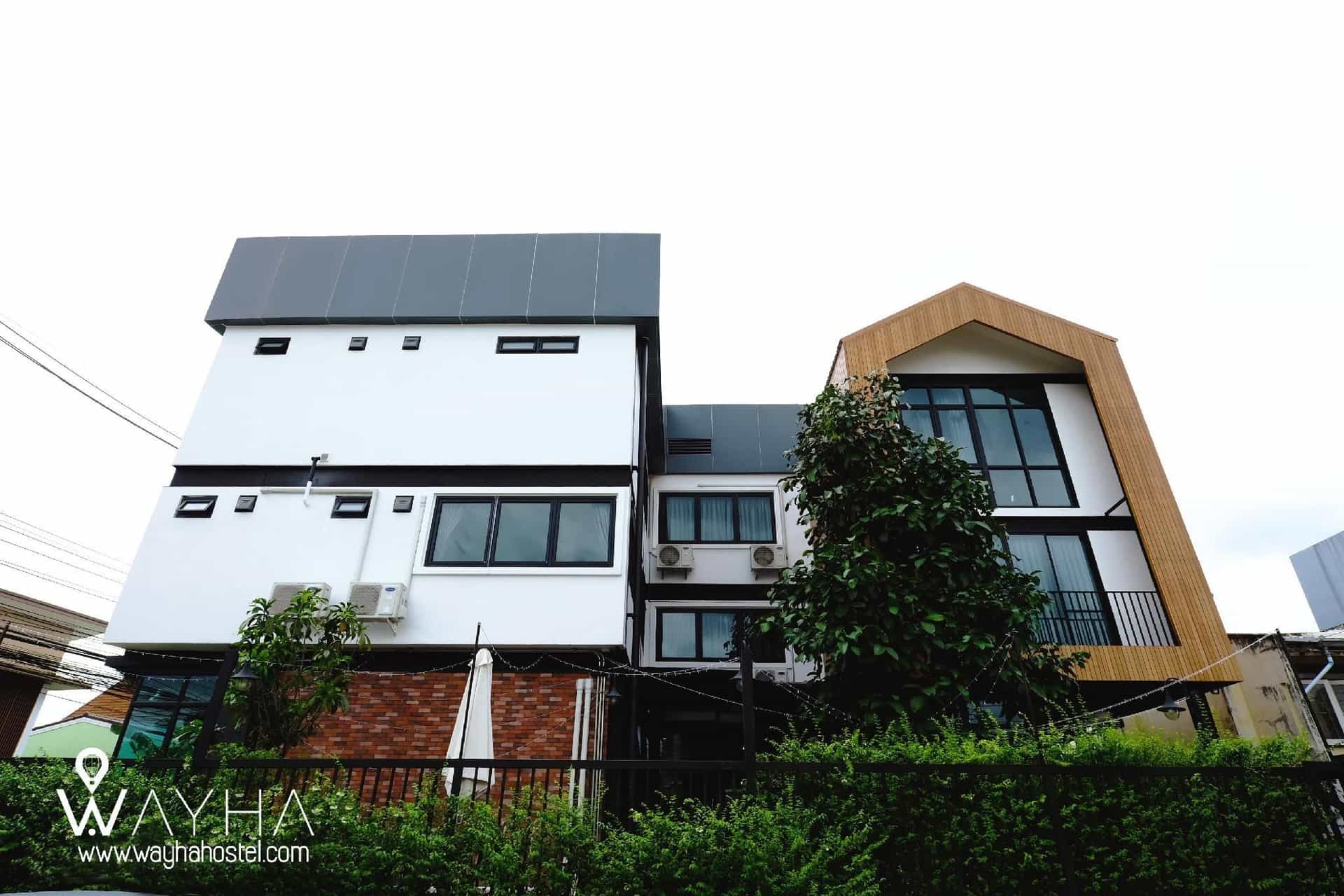 Wayha Hostel Don Mueang Airport