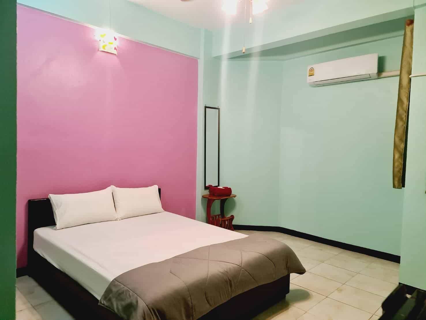 โรงแรมรอยัลแลนด์ แม่กลอง โรงแรมรอยัลแลนด์ แม่กลอง