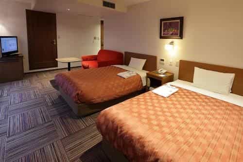 Kumegawa Wing Hotel