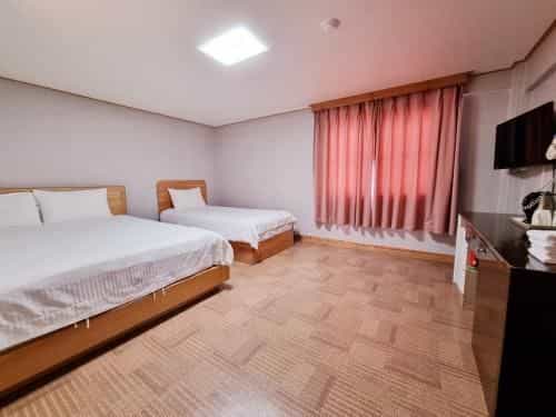 Hotel G