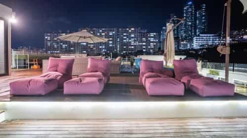 โรงแรมฮิกเกลิก