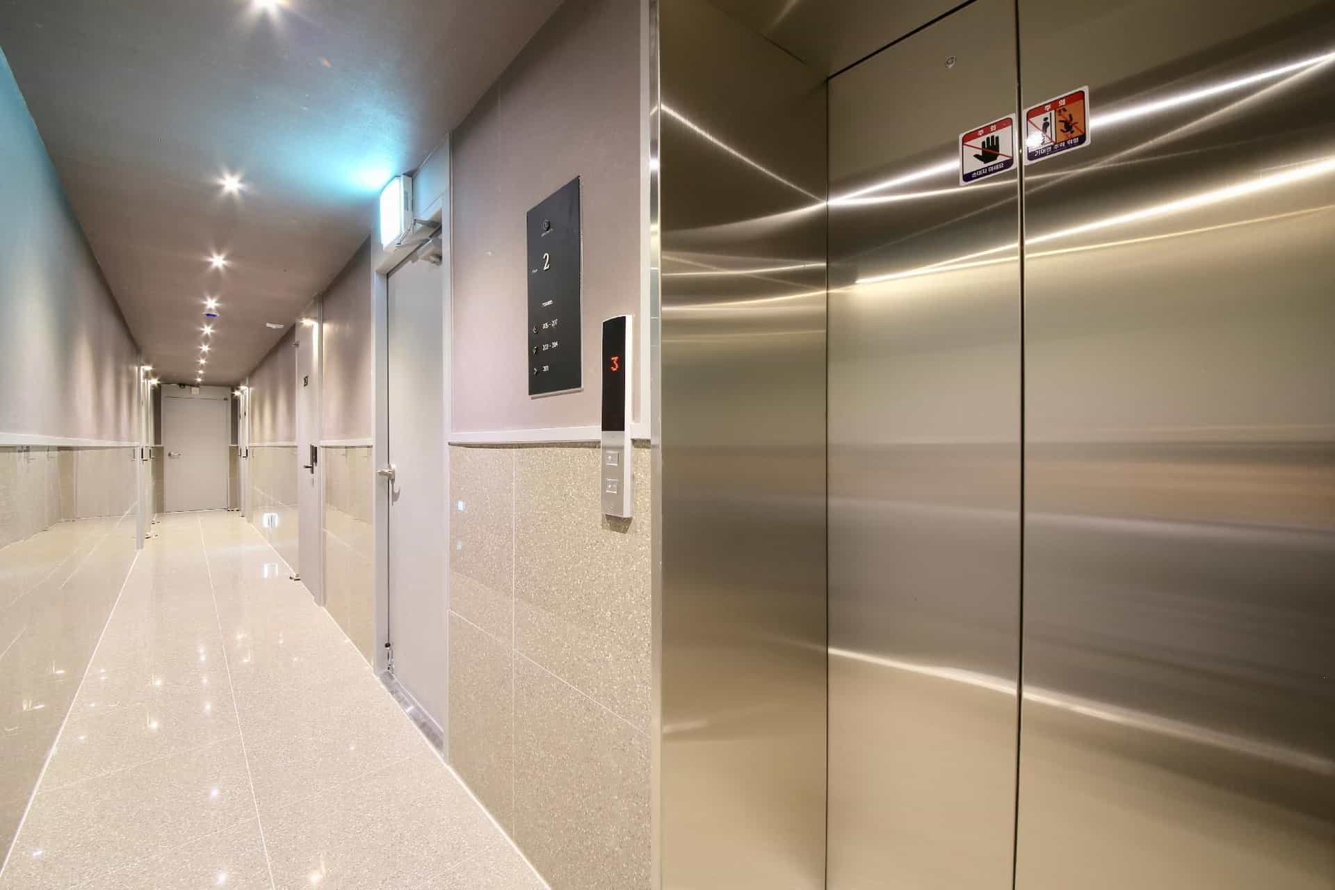 โรงแรมทินโต