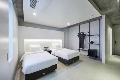 Hotel Intro