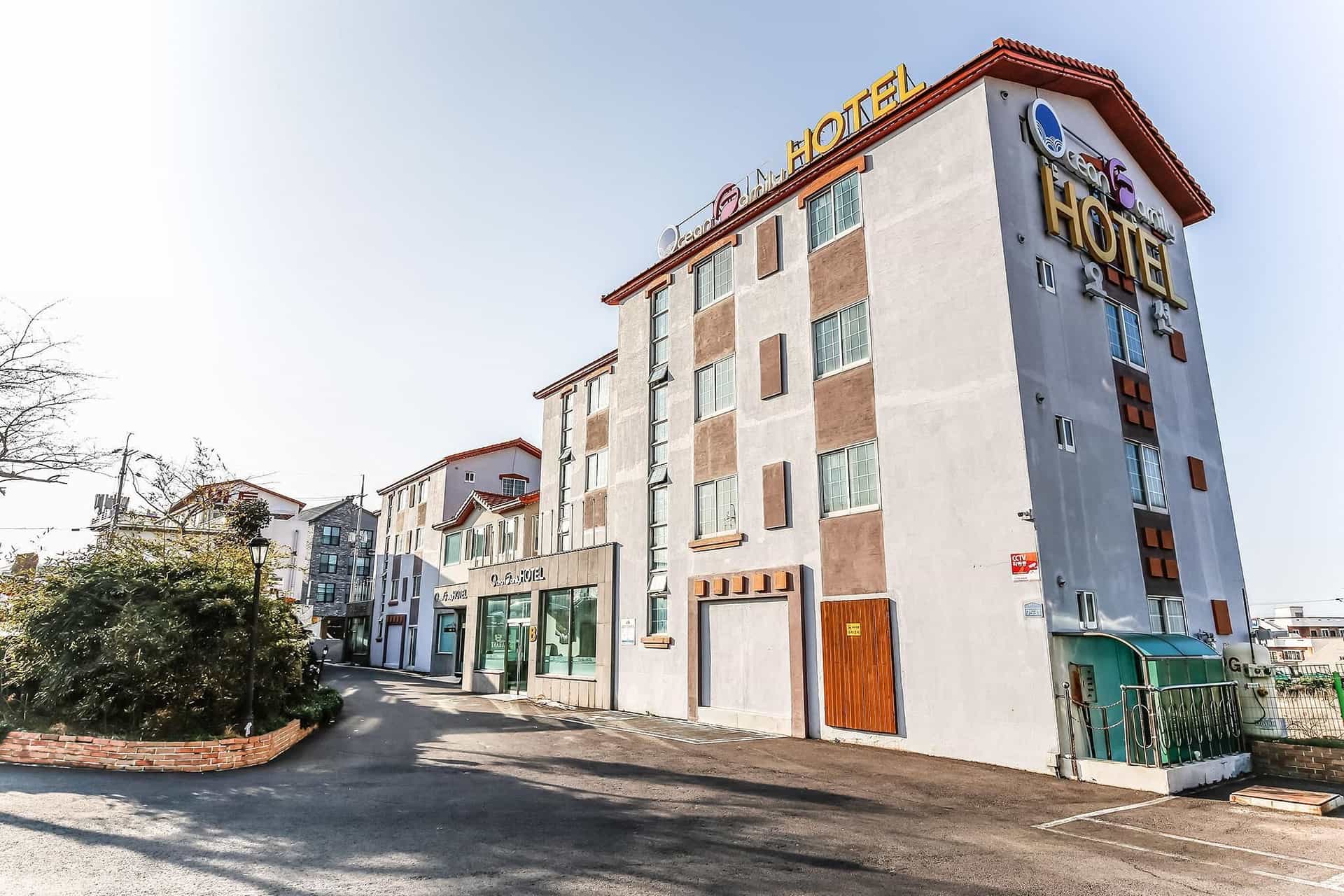 Ocean Family Hotel