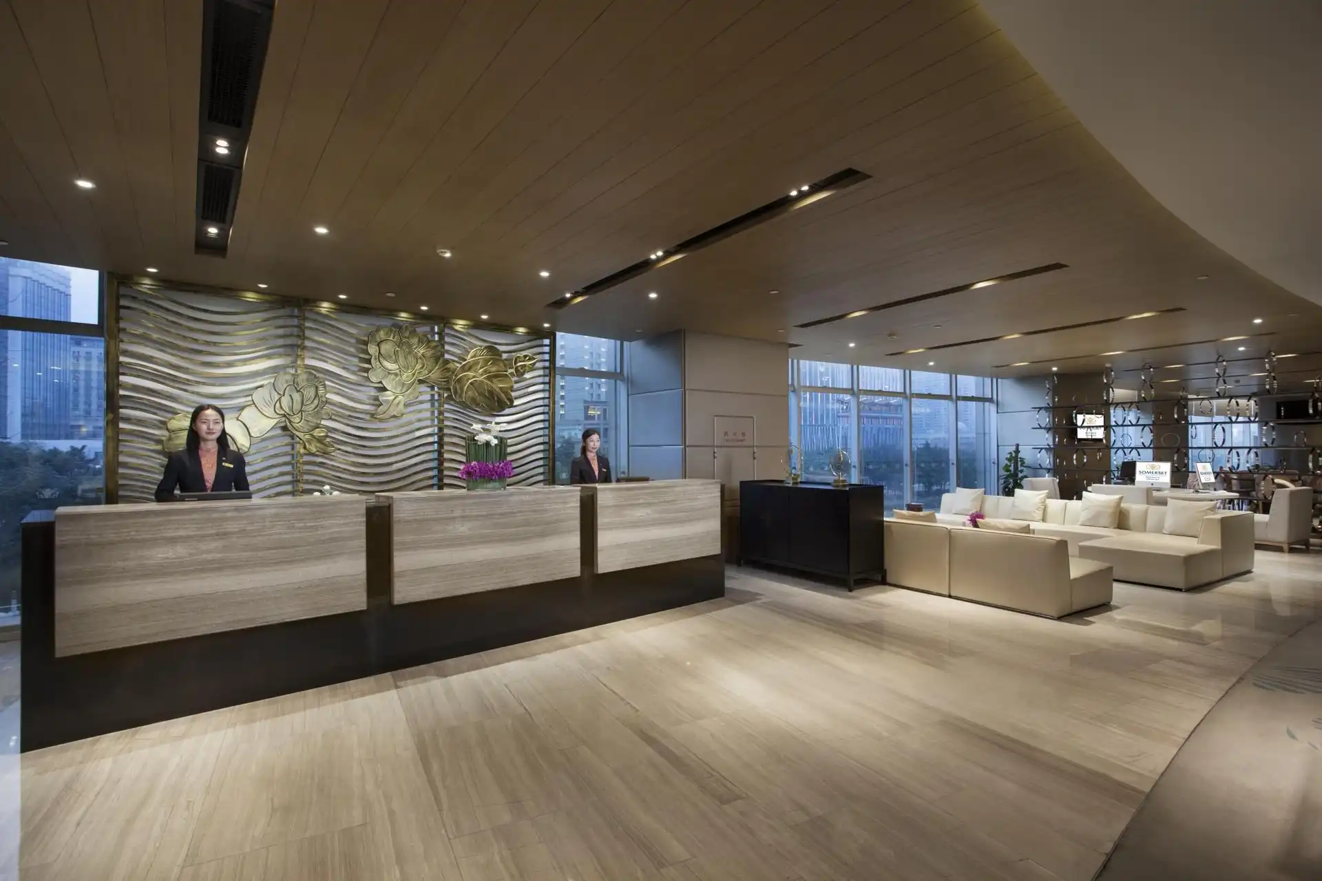 โรงแรมซัมเมอร์เซ็ท ริเวอร์วิว เฉิงตู