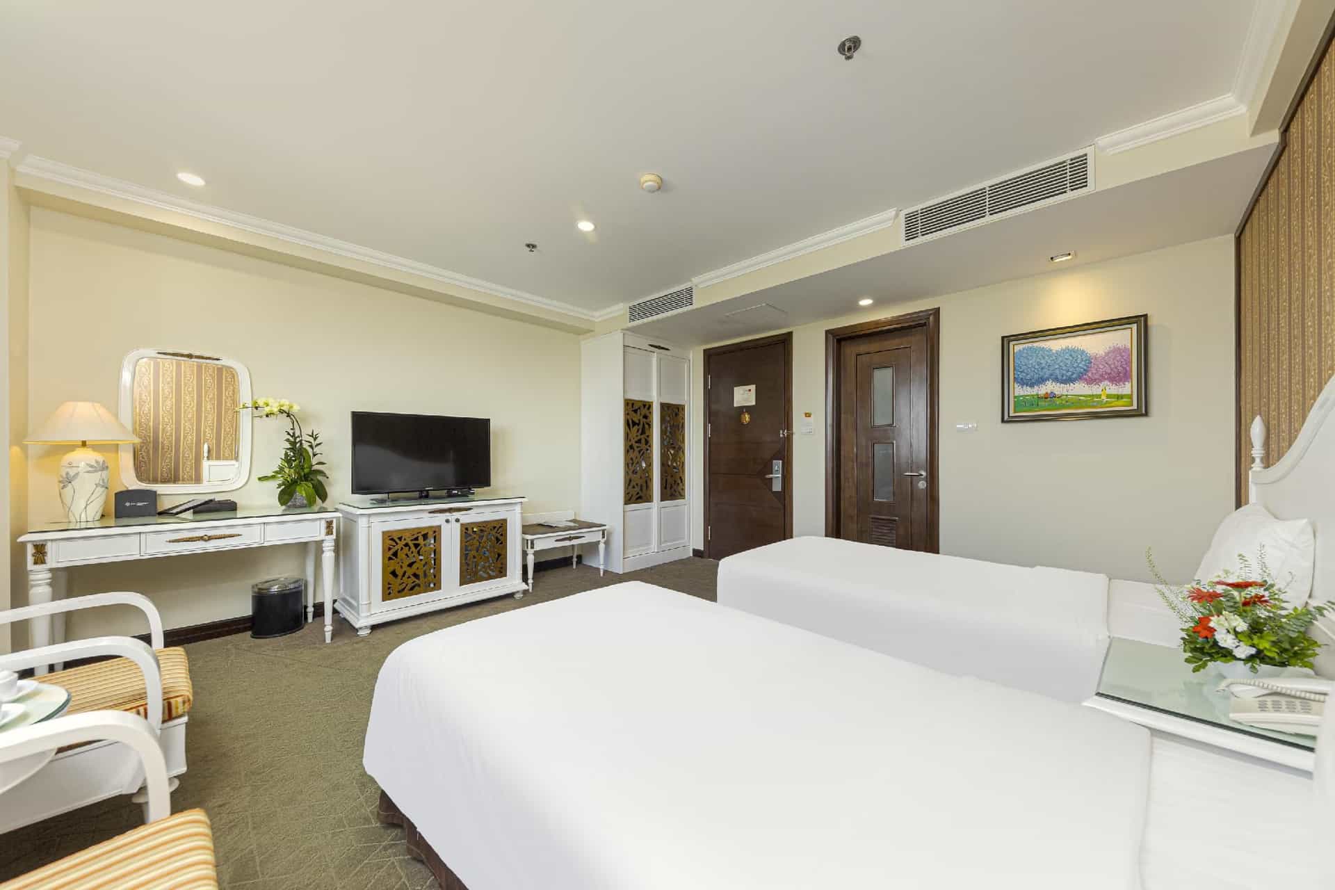 Chalcedony Grand Hotel Chalcedony Grand Hotel