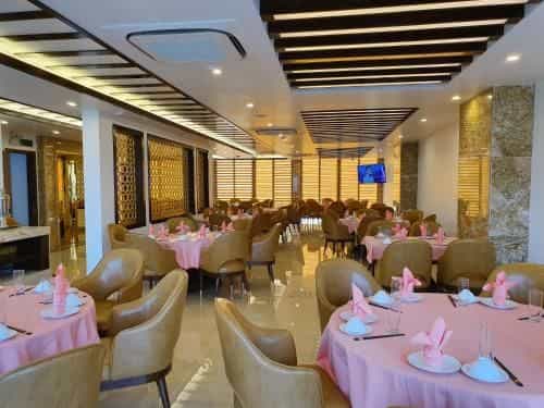 โรงแรมโกลเดน ปาล์ม ฮาลอง