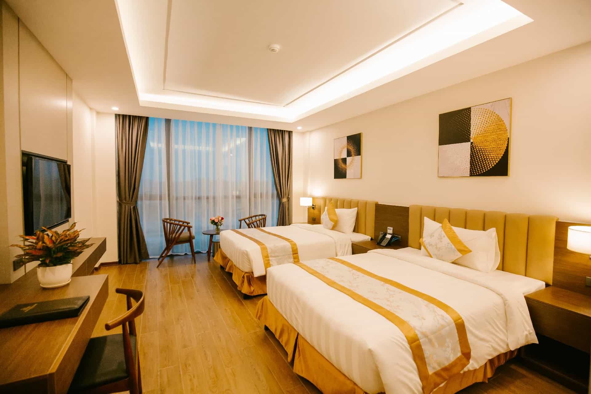 SongLam Waterfront Hotel
