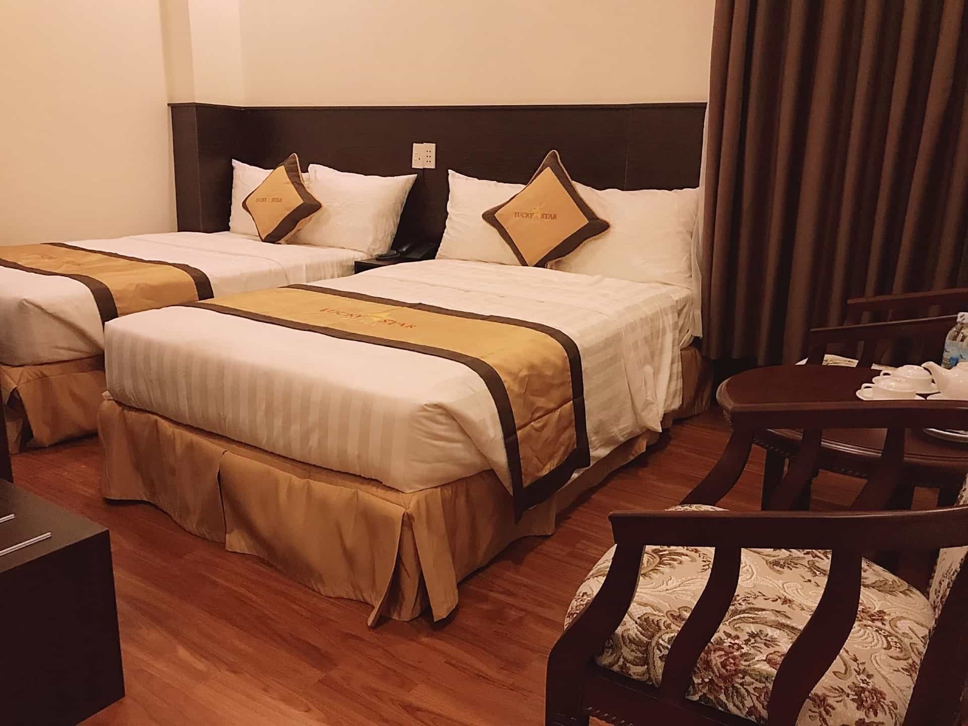 LUCKY STAR HOTEL LUCKY STAR HOTEL