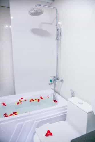 Long Anh Hotel