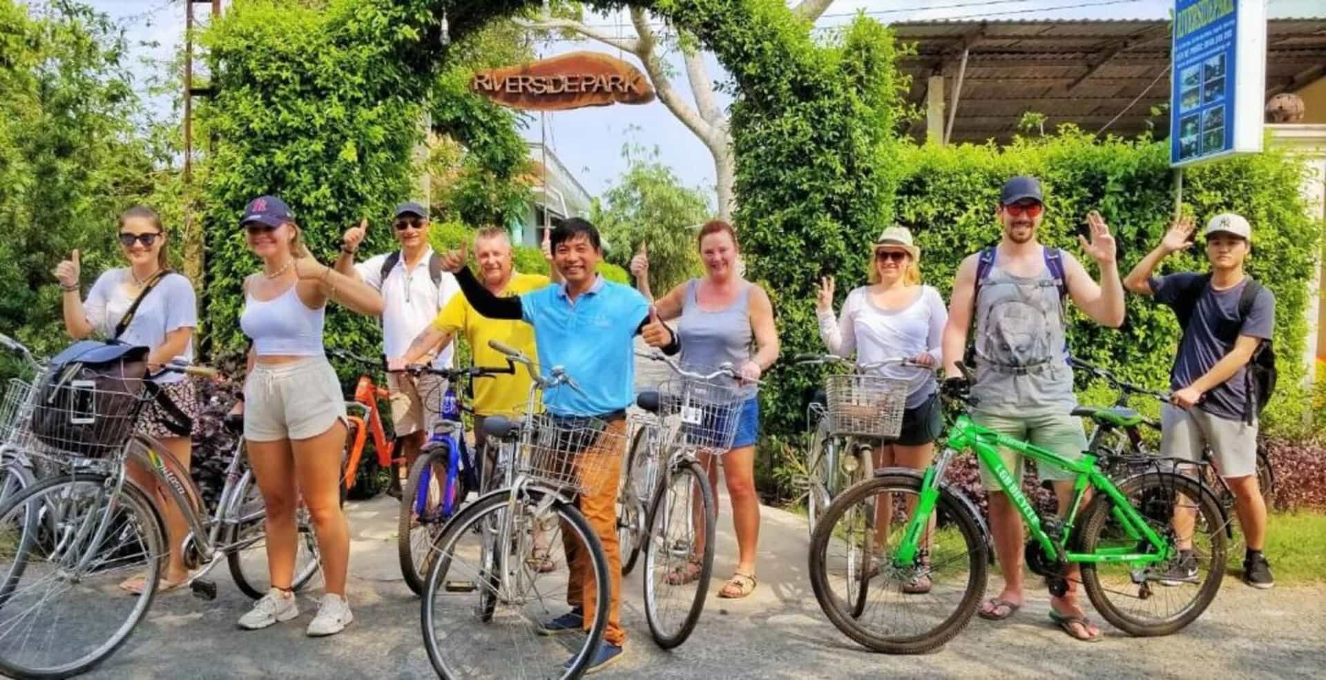 RIVERSIDE PARK ECO RESORT RIVERSIDE PARK ECO RESORT