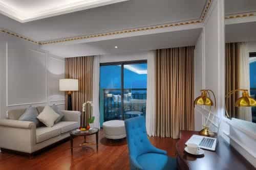 FLC Halong Bay Golf Club & Luxury Resort FLC Halong Bay Golf Club & Luxury Resort