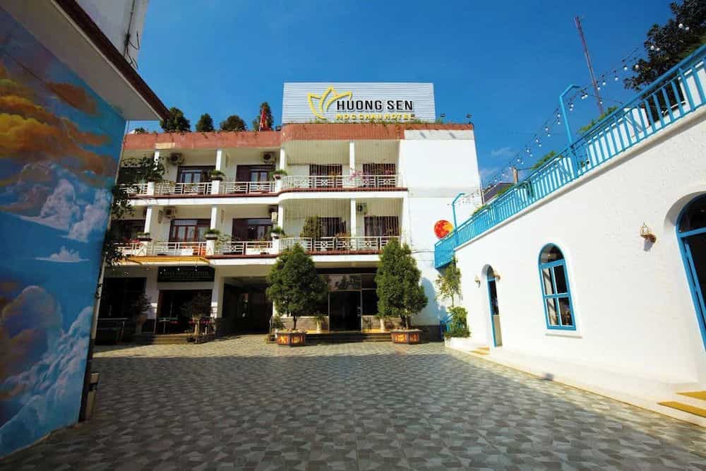 Khach san Huong Sen Moc Chau