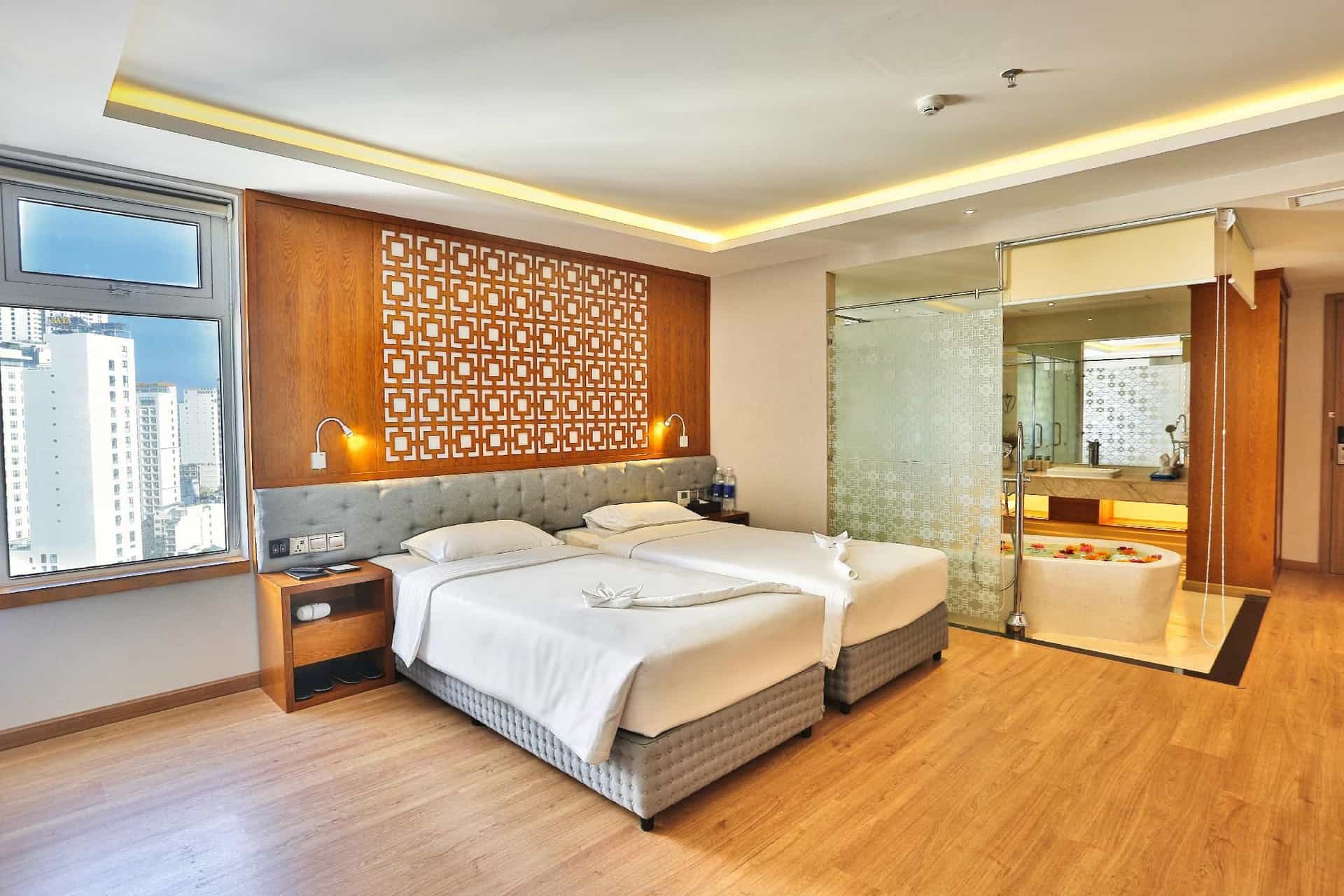 Le's Cham Hotel