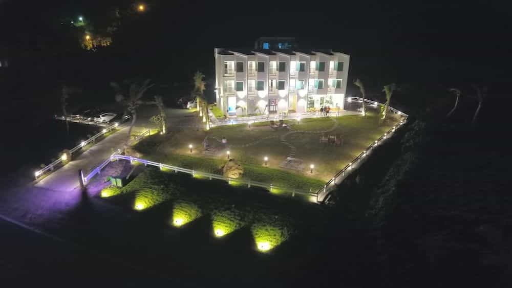 Cest La Vie B&B