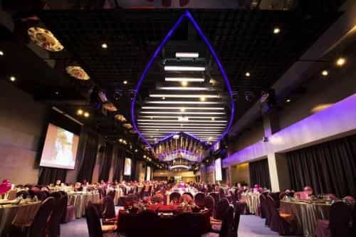 โรงแรมออร์ชาร์ดพาร์ค - ฝั่งใหม่