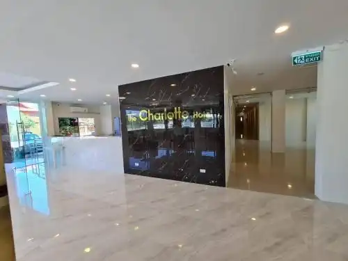 โรงแรมชาร์ล็อต สมาร์ท ลพบุรี โรงแรมชาร์ล็อต สมาร์ท ลพบุรี