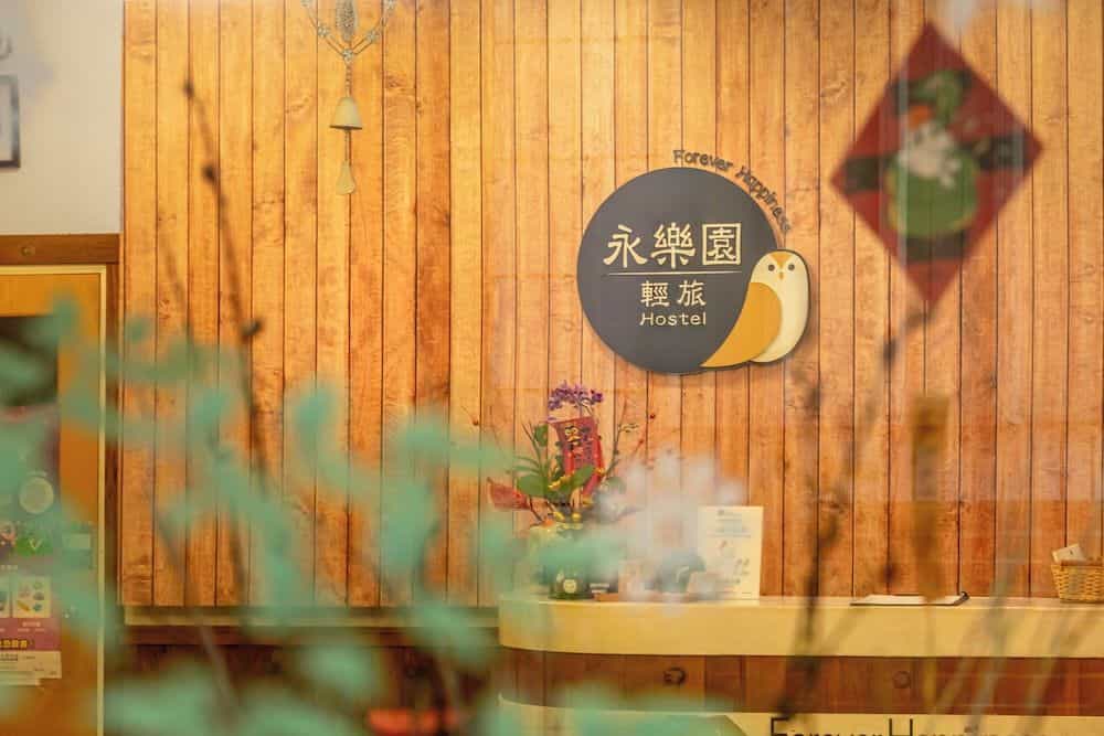 Forever Happiness Hostel