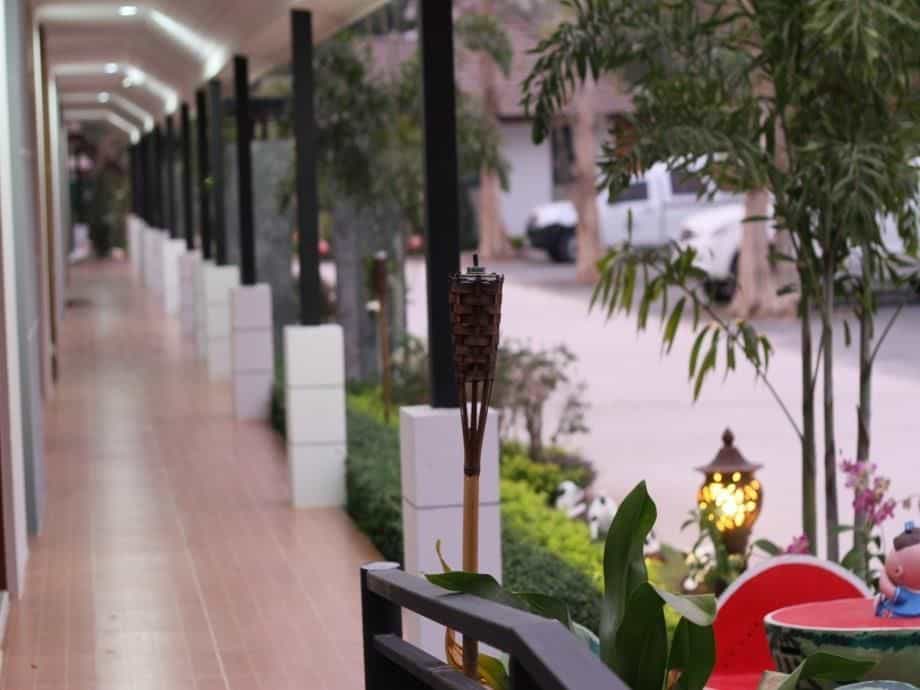 Phakawan Hotel