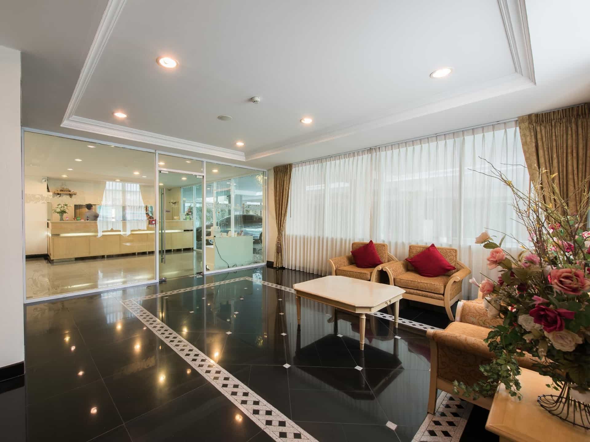 โรแมนซ์ โฮเทล บางนา
