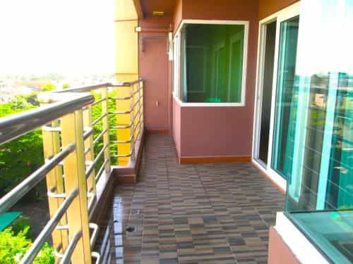โรงแรมเนสท์ เอ็น เรสท์