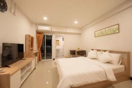 โรงแรมอยู่สบาย