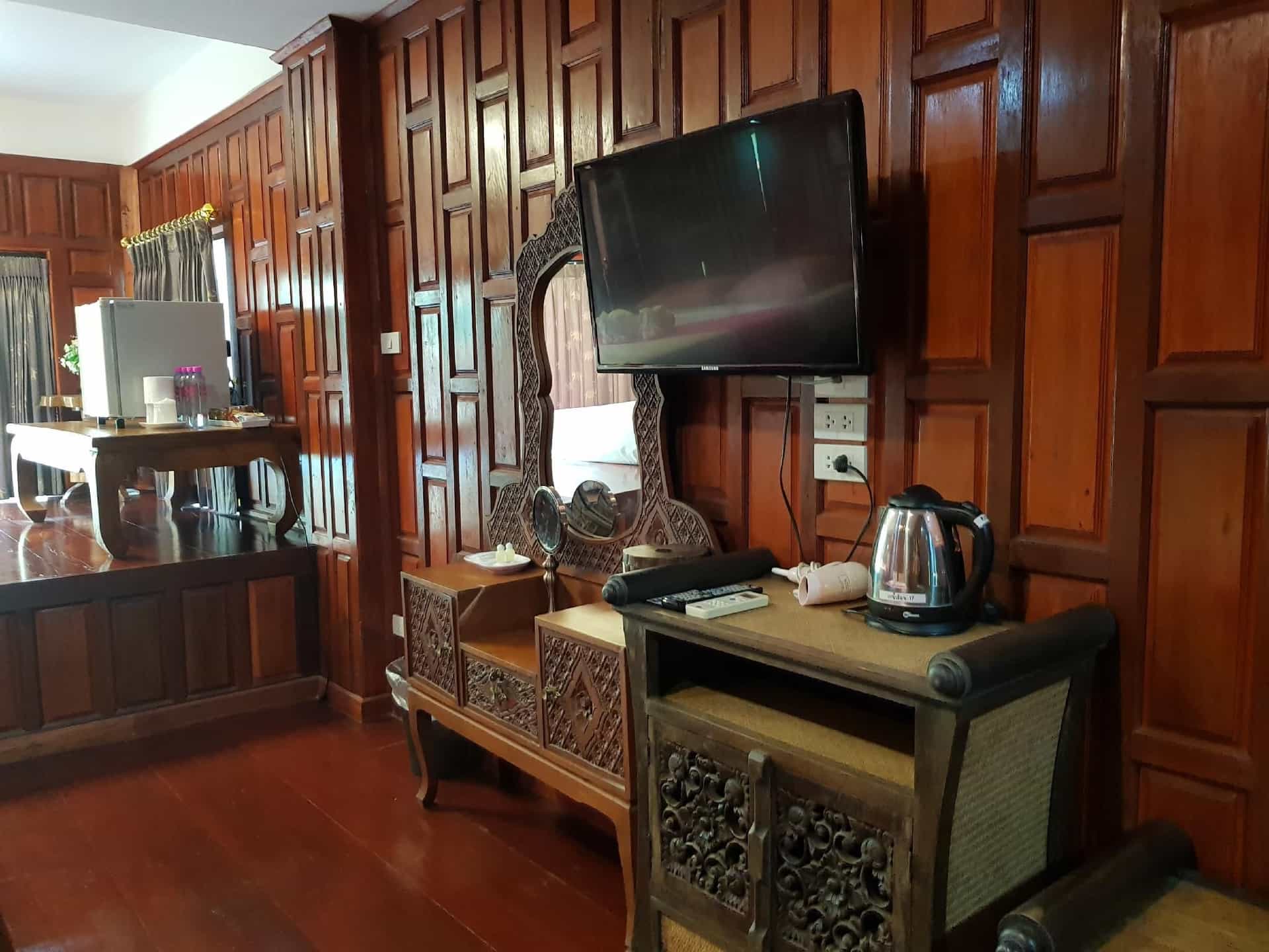 โรงแรมพูนสุข พิษณุโลก โรงแรมพูนสุข พิษณุโลก